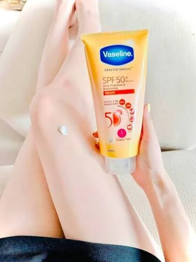 Dưỡng Thể Vaseline Healthy Bright SPF50 300ml – Bảo Vệ Toàn Thân - ảnh 2