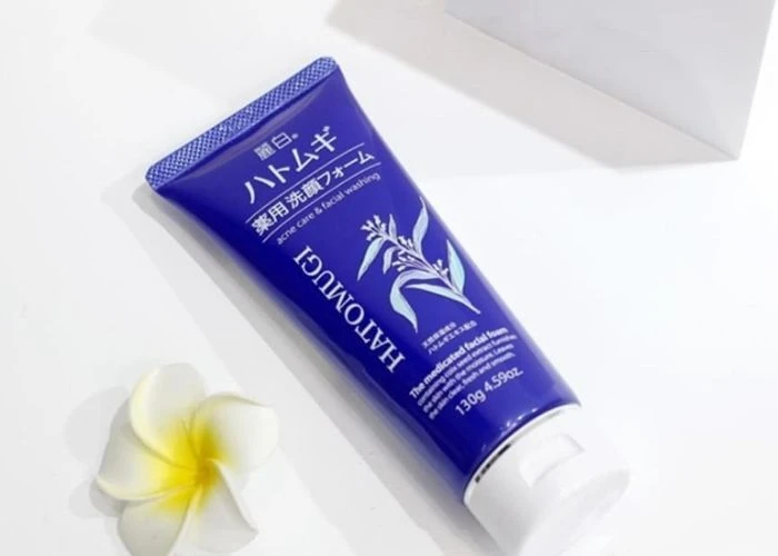 Sữa rửa mặt hỗ trợ ngừa mụn Hatomugi The Medicated Facial Foam – Đánh giá chi tiết - ảnh 2