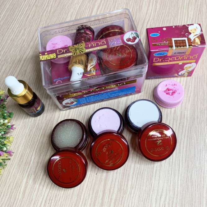 Bộ Trị Nám Và Sạm Da Yanhee Thái Lan(Đỏ)