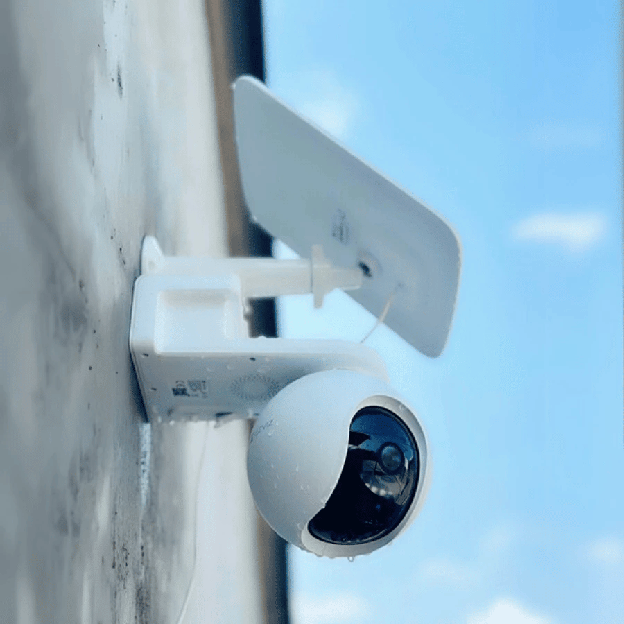 Camera Wifi EZVIZ có PIN và SOLAR CB8 2K(3MP xoay | All In One)- Trong Nhà