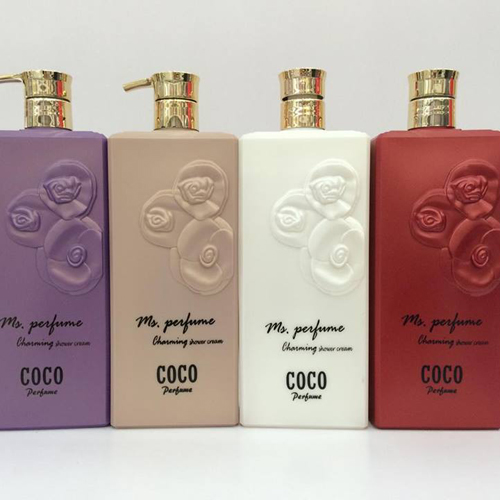 Sữa Tắm Coco Perfume Charming Shower Hongkong 800ml