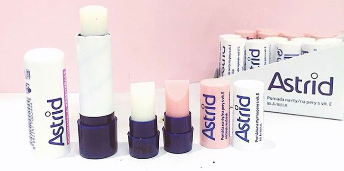 Son Dưỡng Môi Mỡ Hươu Astrid Trang Điểm Đôi Môi-1