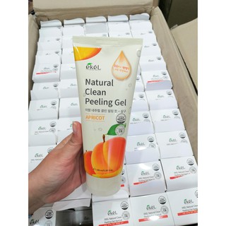 Gel Tẩy Tế Bào Chết Chiết Xuất Mơ Ekel Nature Clean Peeling Gel 180ml-1